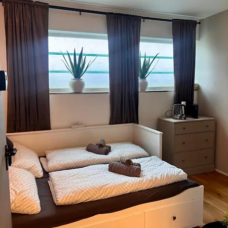 Appartement 1-zimmer Fitnessapartment, Klein Aber Fein Stuttgart